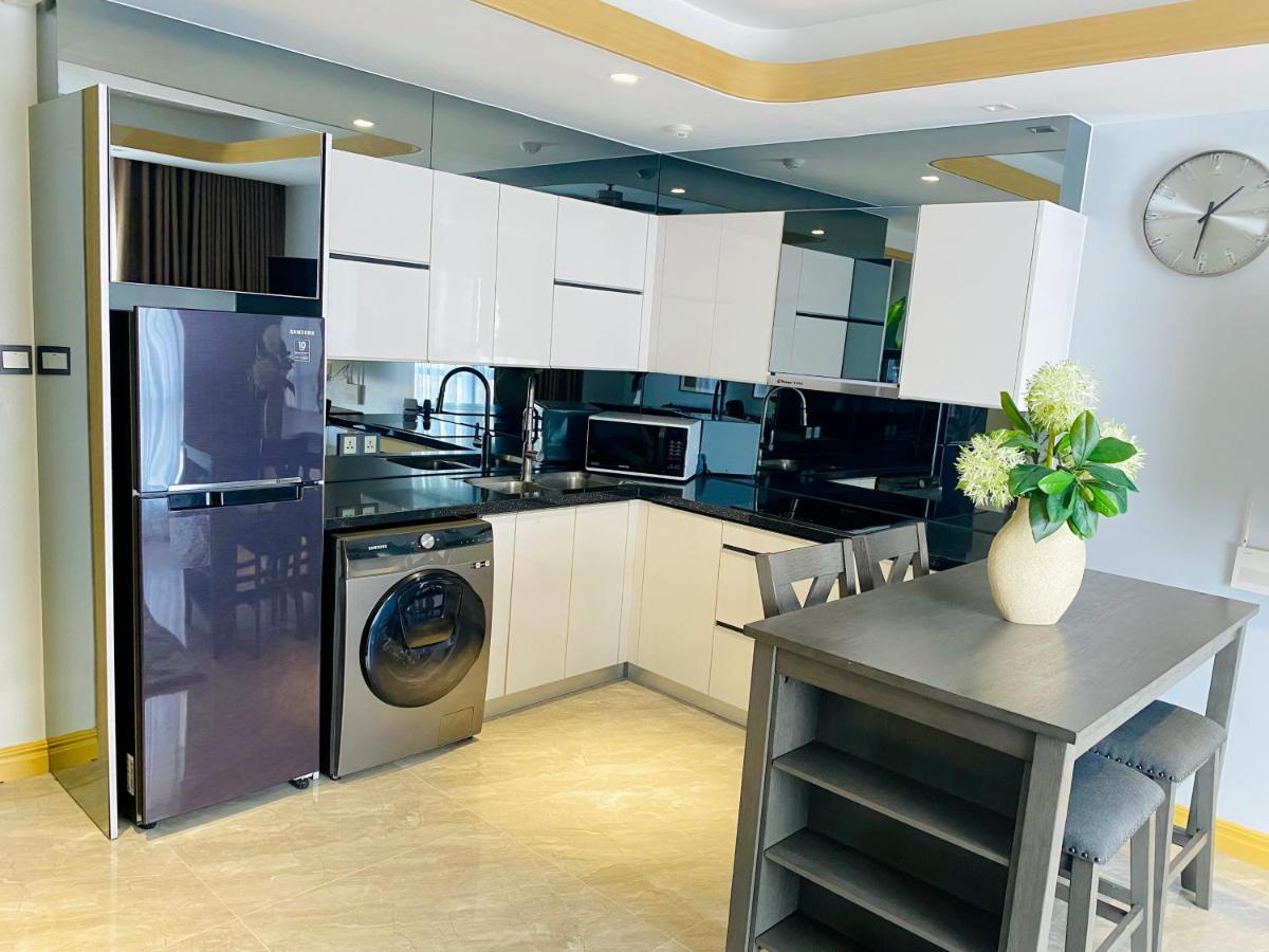 Walking Street Condo Beautiful 1 King Bedroom Angeles Exteriör bild