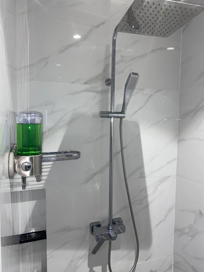 Walking Street Condo Beautiful 1 King Bedroom Angeles Exteriör bild